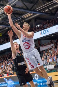 2. Basketball Bundesliga, Hauptrunde, Hinrunde, 1. Spieltag, 22.09.2017, RASTA Vechta - Römerstrom Gladiators Trier, Saison 2017/18