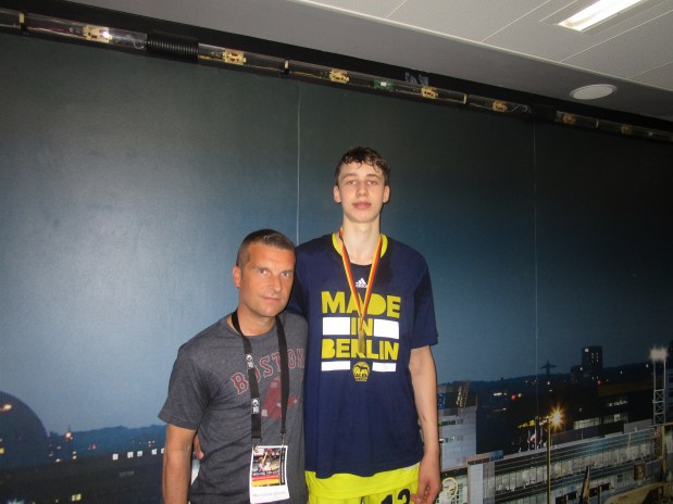 picture perfect 1668