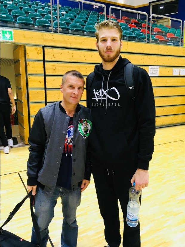 picture perfect 2469