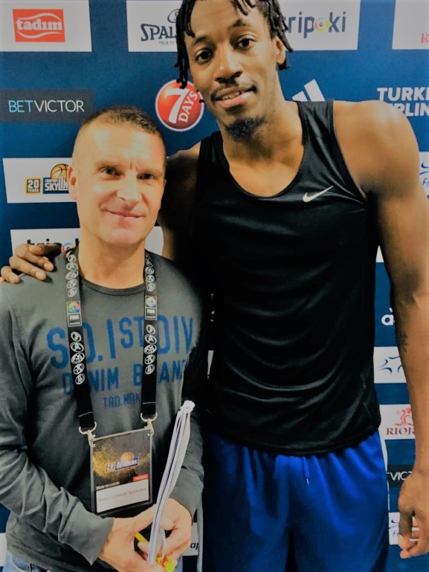 picture perfect 2535